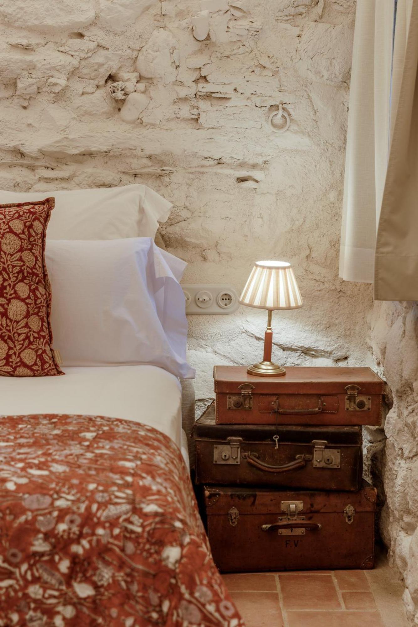 Hotel Castell De Vallgornera Peralada Kültér fotó