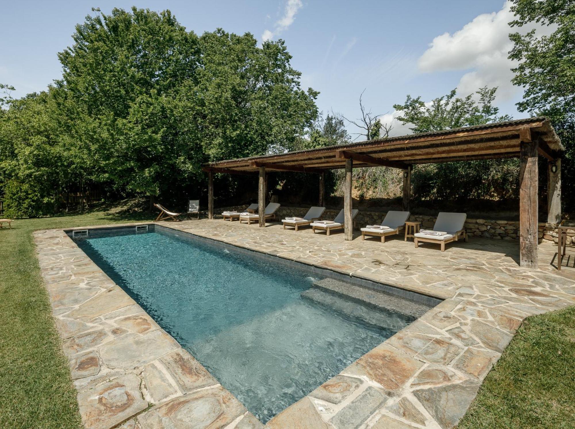 Hotel Castell De Vallgornera Peralada Kültér fotó