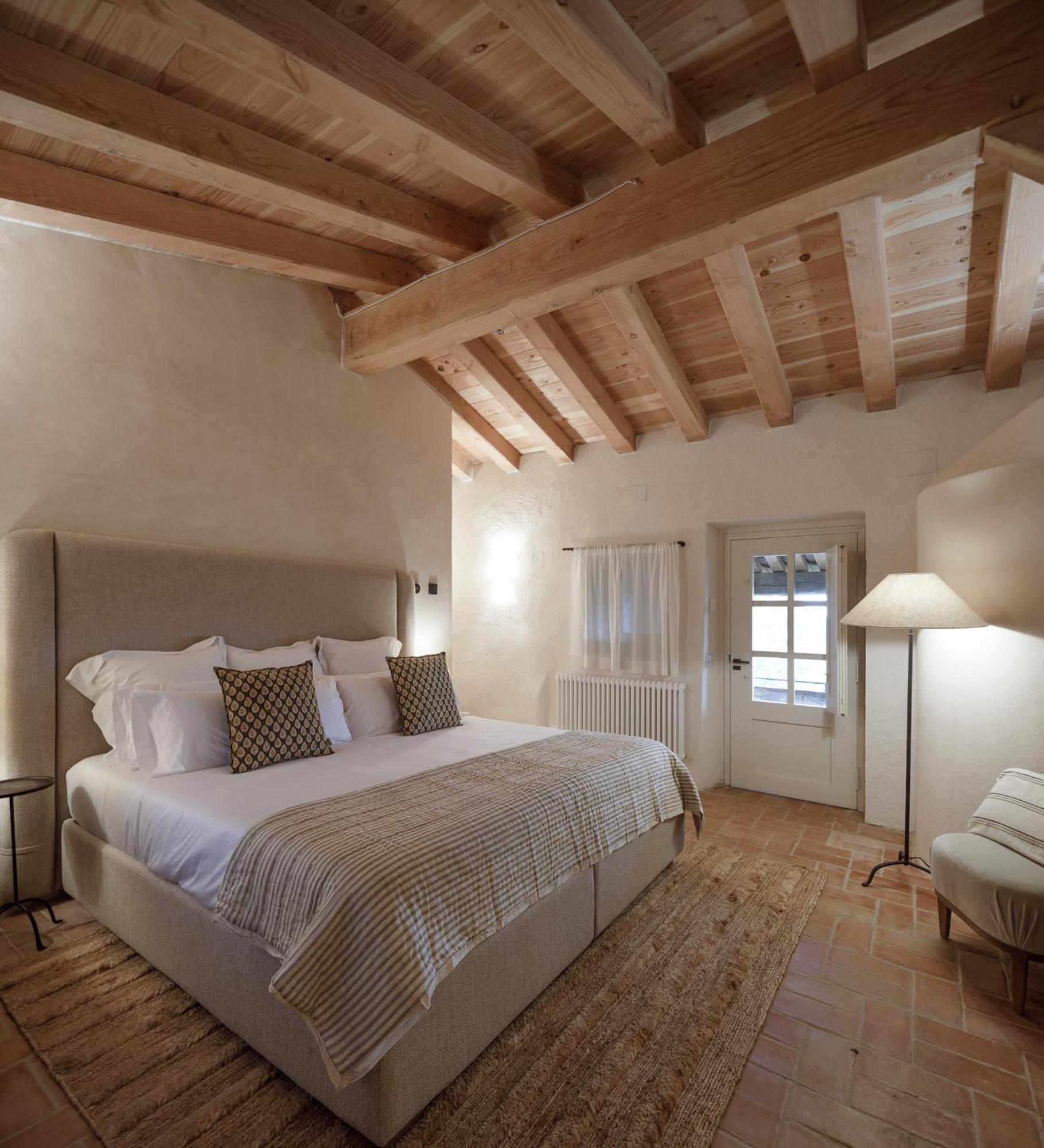 Hotel Castell De Vallgornera Peralada Kültér fotó