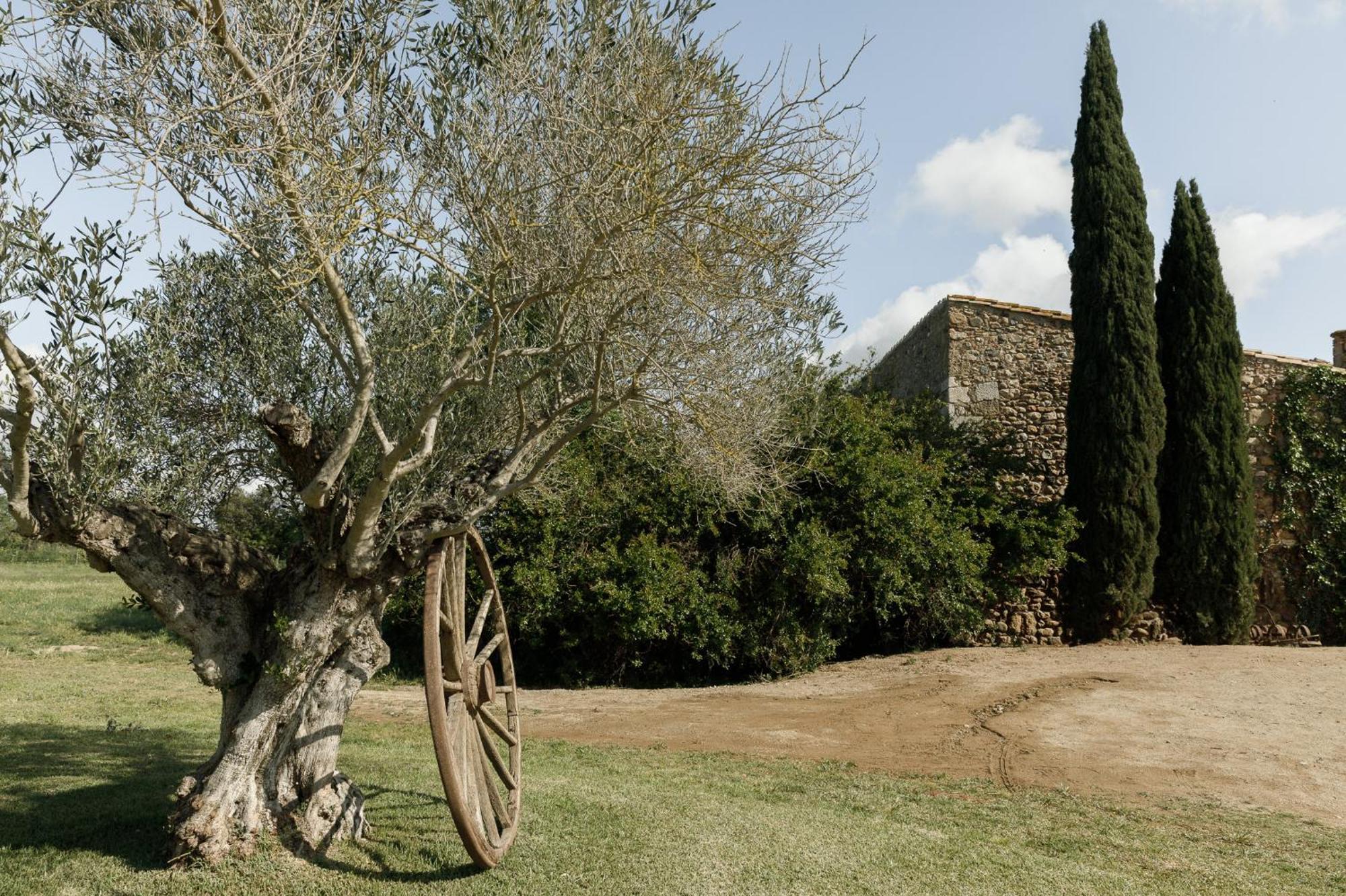 Hotel Castell De Vallgornera Peralada Kültér fotó